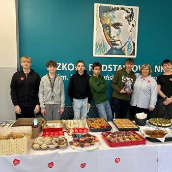 Uczniowie biorący udział w akcji - Kawiarenka